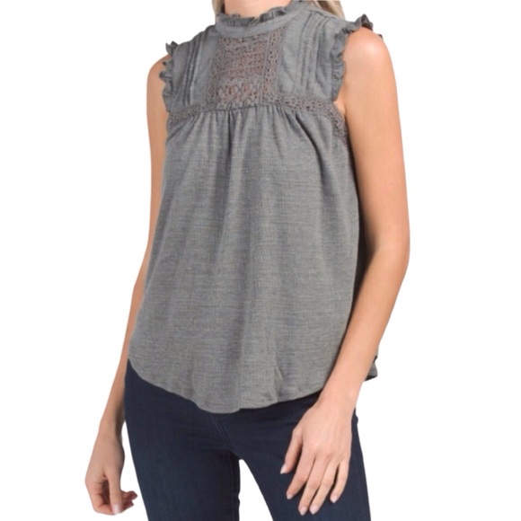 Cable & Gauge Tops - Cable & Gauge Crochet Sleeveless Top (NWT) (Size: Medium)